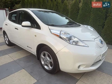 Авто Nissan Leaf 2013 № 8044713