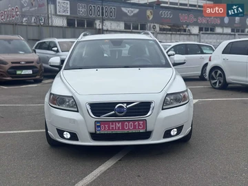 Авто Volvo V50 2012 № 8044742