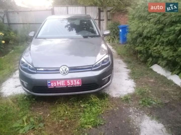 Авто Volkswagen E-Golf 2017 № 8044750