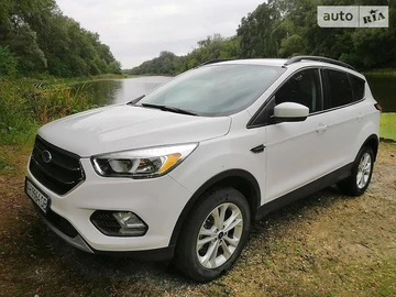 Авто Ford Escape 2018 № 8044860