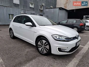 Авто Volkswagen Golf 2019 № 8044880
