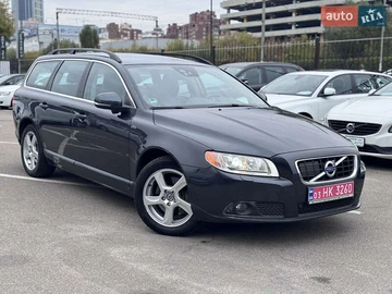 Авто Volvo V70 2012 № 8044963
