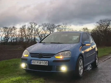Авто Volkswagen Golf 2003 № 8045047