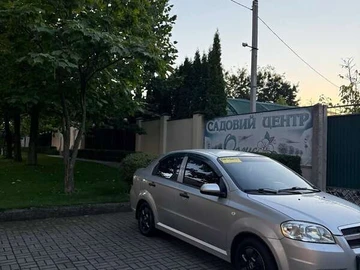 Авто Chevrolet Aveo 2008 № 8045125