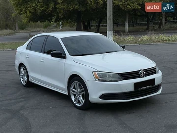 Авто Volkswagen Jetta 2011 № 8045219
