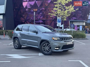Авто Jeep Grand Cherokee 2019 № 8045916