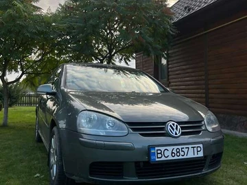 Авто Volkswagen Golf 2004 № 8045965