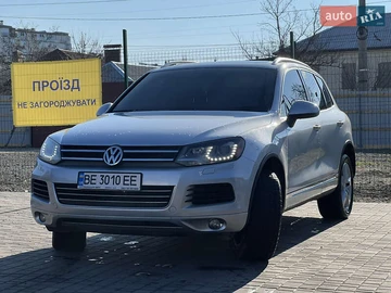 Авто Volkswagen Touareg 2012 № 8046977