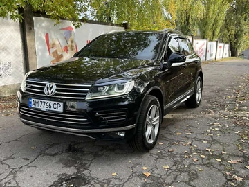 Авто Volkswagen Touareg 2016 № 8047225