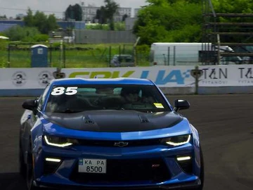 Авто Chevrolet Camaro 2017 № 8047244