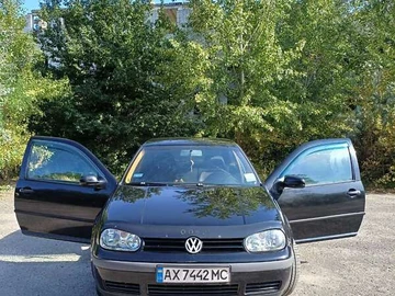 Авто Volkswagen Golf 2002 № 8047291