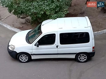 Авто Peugeot Partner 2008 № 8047326