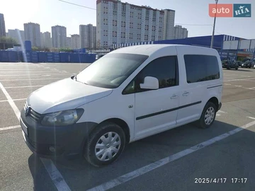 Авто Volkswagen Caddy 2010 № 8047596