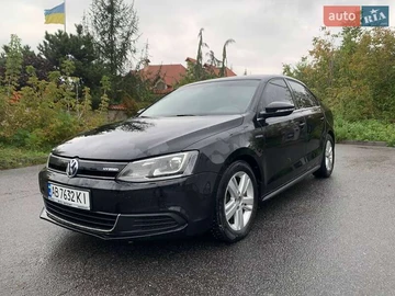 Авто Volkswagen Jetta 2013 № 8047619