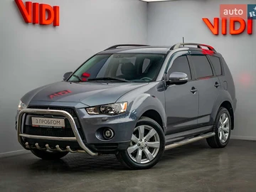Авто Mitsubishi Outlander Xl 2010 № 8047678