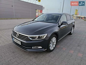 Авто Volkswagen Passat 2017 № 8047929