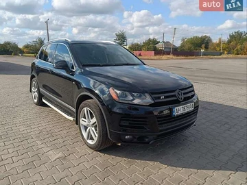 Авто Volkswagen Touareg 2013 № 8047941