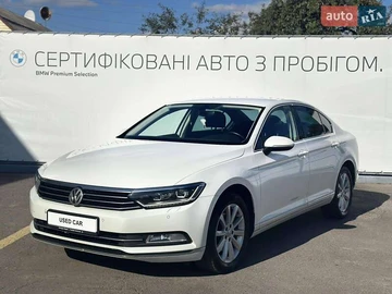 Авто Volkswagen Passat 2018 № 8047943