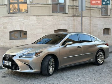 Авто Lexus Es 2019 № 8048098