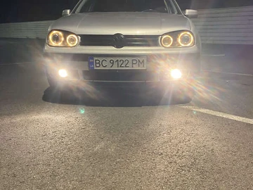 Авто Volkswagen Golf 2001 № 8048170