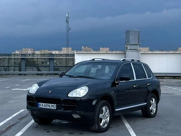 Авто Porsche Cayenne 2004 № 8048245