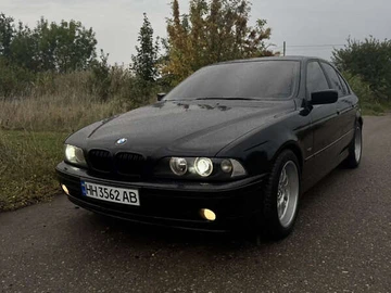Авто BMW 5 Series 2001 № 8048248