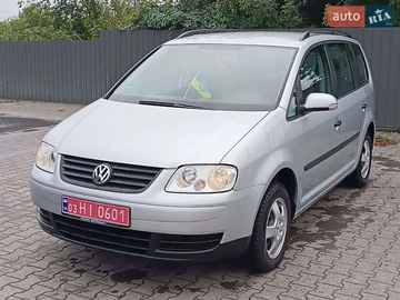 Авто Volkswagen Touran 2005 № 8048253