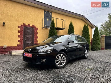 Авто Volkswagen Golf 2010 № 8048260