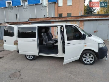 Авто Volkswagen Transporter 2006 № 8048316