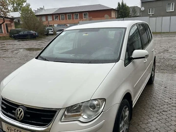 Авто Volkswagen Touran 2009 № 8048343
