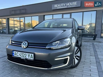 Авто Volkswagen E-Golf 2018 № 8048669