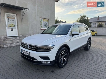 Авто Volkswagen Tiguan 2018 № 8048851