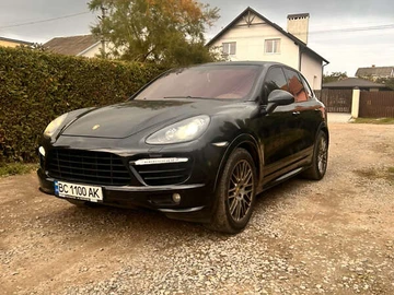 Авто Porsche Cayenne 2012 № 8048869