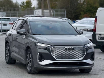 Авто Audi Q4 E-Tron 2024 № 8048897
