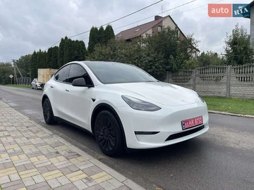 Авто Tesla Model Y 2023 № 8048899