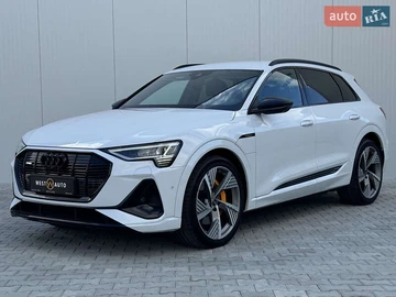 Авто Audi E-Tron 2022 № 8049049