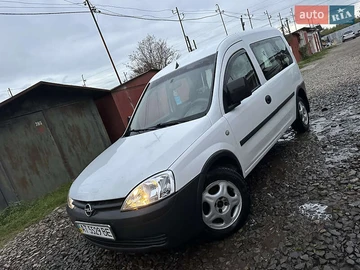 Авто Opel Combo 2004 № 8049096