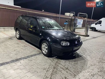 Авто Volkswagen Golf 2005 № 8049127