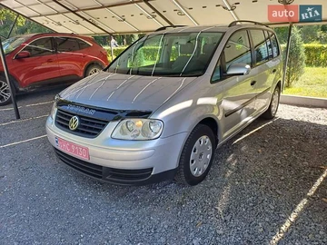 Авто Volkswagen Touran 2004 № 8049470