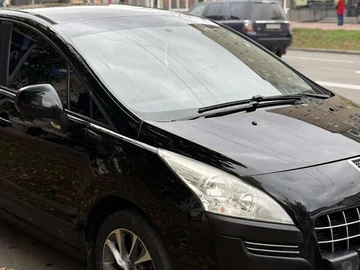 Авто Peugeot 3008 2010 № 8049475