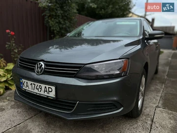 Авто Volkswagen Jetta 2013 № 8049634