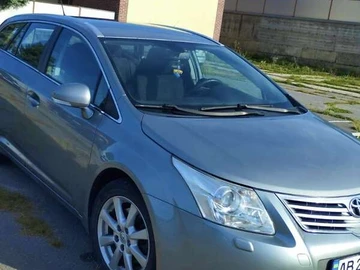 Авто Toyota Avensis 2010 № 8049658