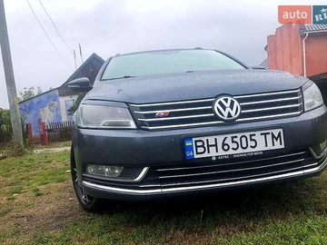 Авто Volkswagen Passat 2013 № 8049829