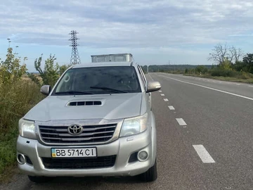 Авто Toyota Hilux 2014 № 8049955