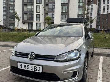 Авто Volkswagen E-Golf 2018 № 8049957