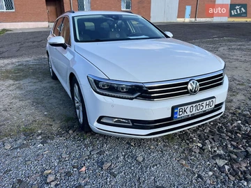 Авто Volkswagen Passat 2017 № 8049979