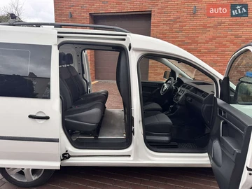 Авто Volkswagen Caddy 2020 № 8050013