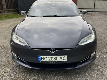 Авто Tesla Model S 2018 № 8050075
