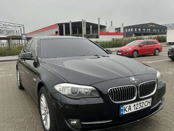 Авто BMW 5 Series 2012 № 8050094