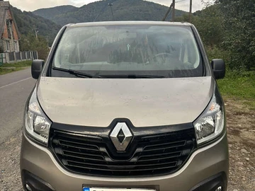 Авто Renault Trafic 2015 № 8050098